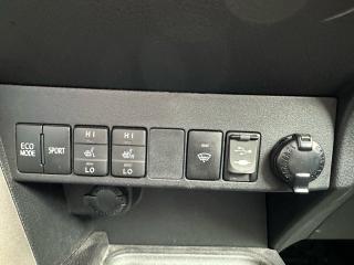 2018 Toyota RAV4 AWD XLE - Photo #11