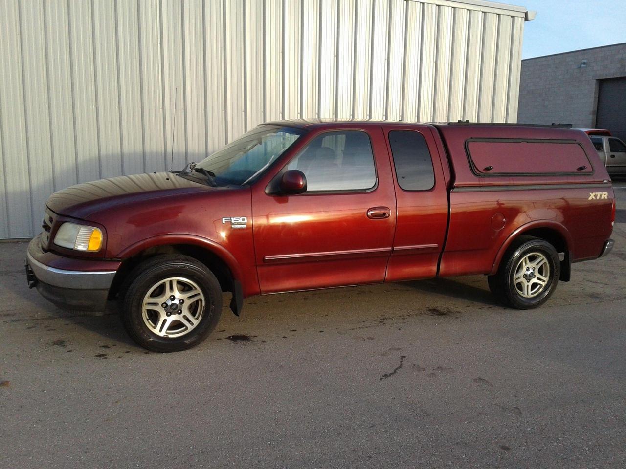 2003 Ford F-150 XLT - Photo #1