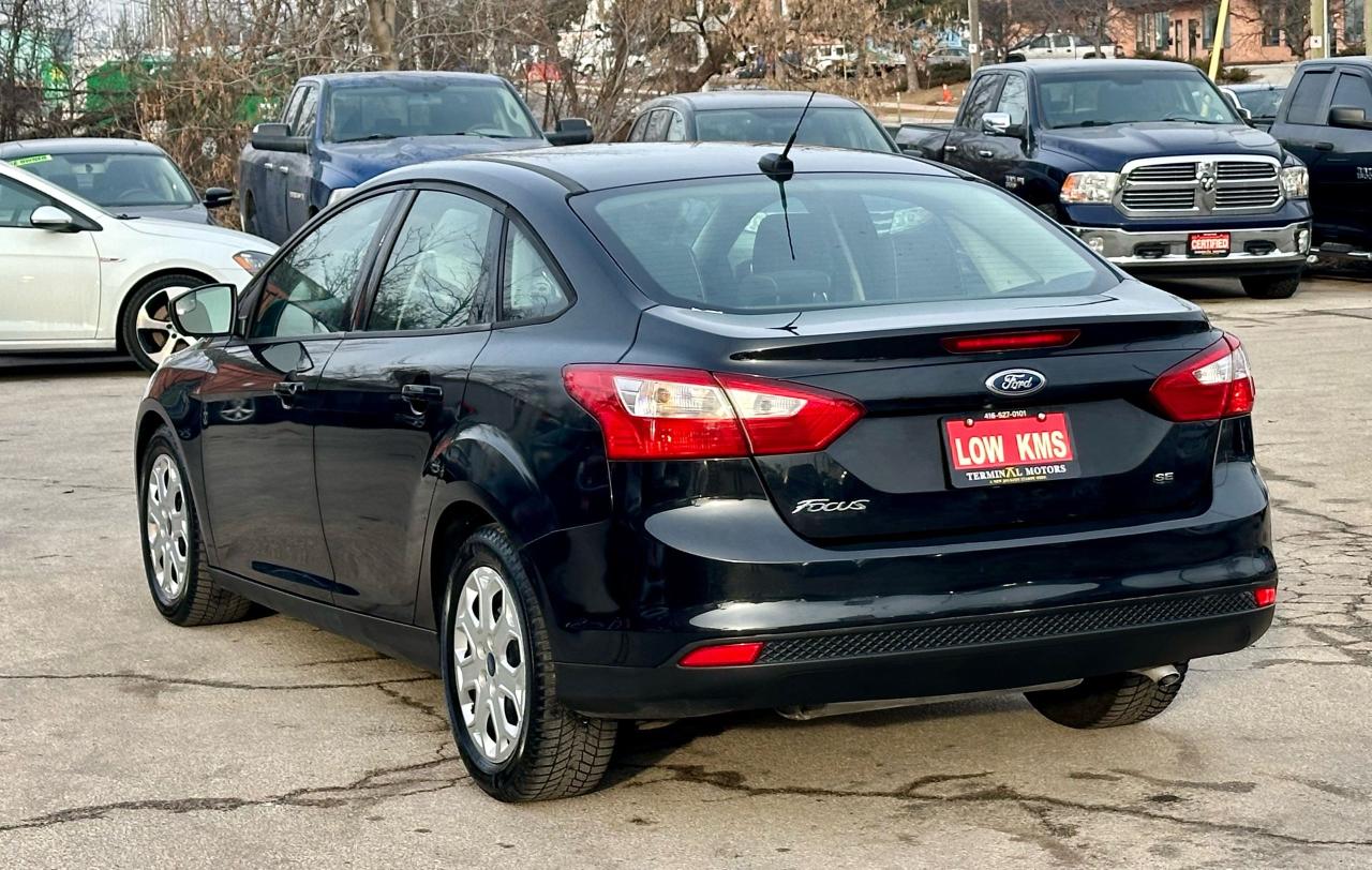 2012 Ford Focus  Photo4