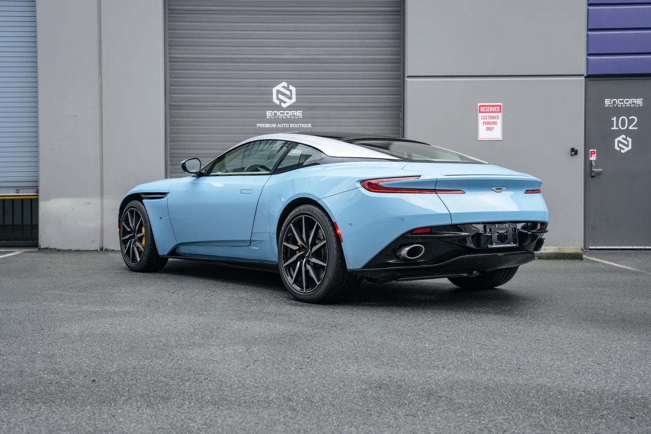 2017 Aston Martin DB11 V12 Launch Edition - Photo #4