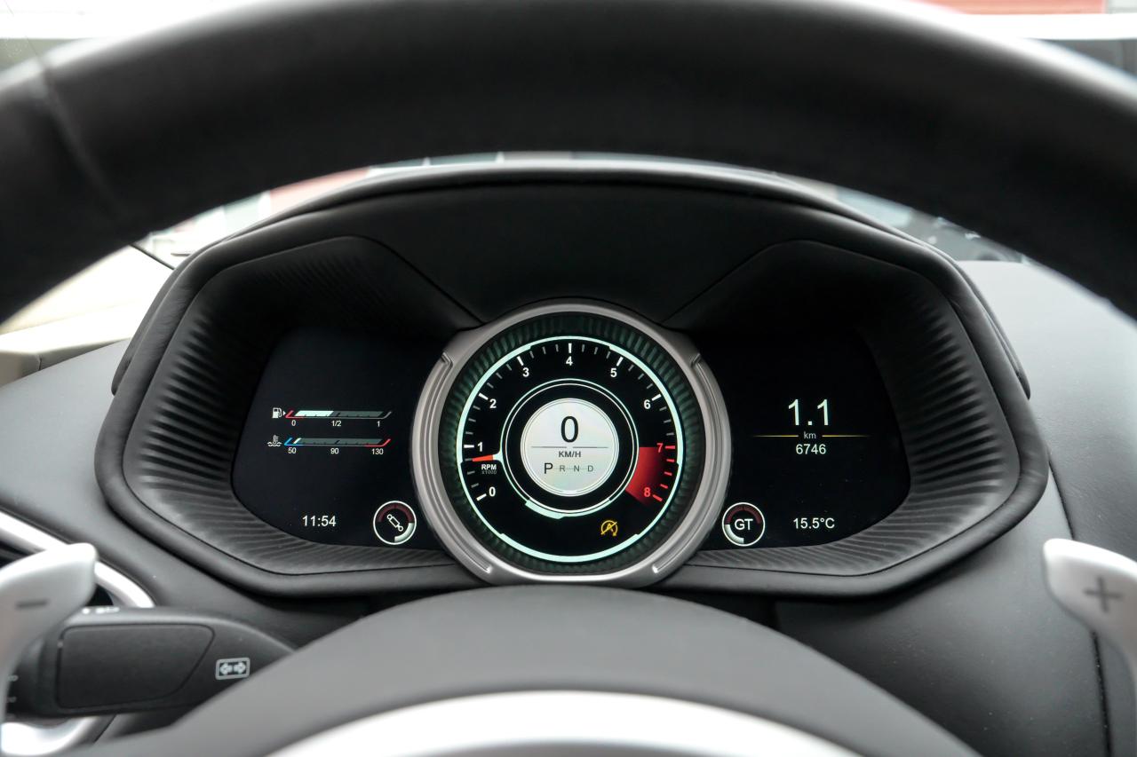 2017 Aston Martin DB11 V12 Launch Edition - Photo #9