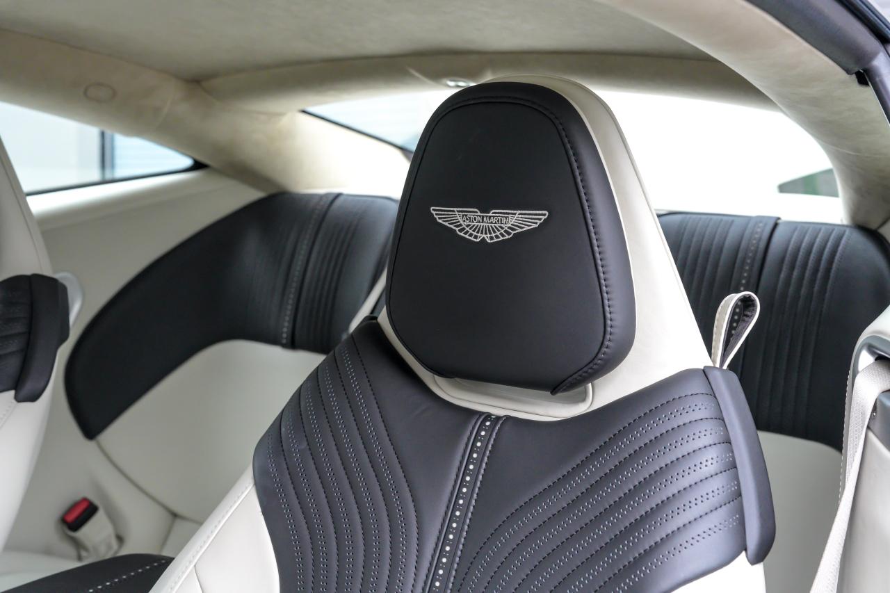 2017 Aston Martin DB11 V12 Launch Edition - Photo #11