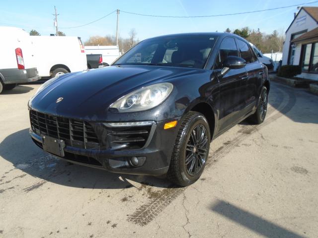 2015 Porsche Macan AWD 4dr S