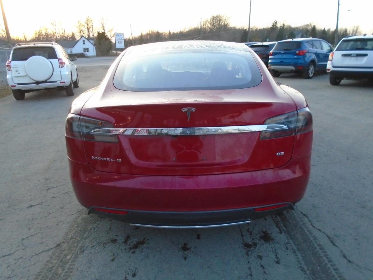 2014 Tesla Model S 4dr Sdn Performance - Photo #5