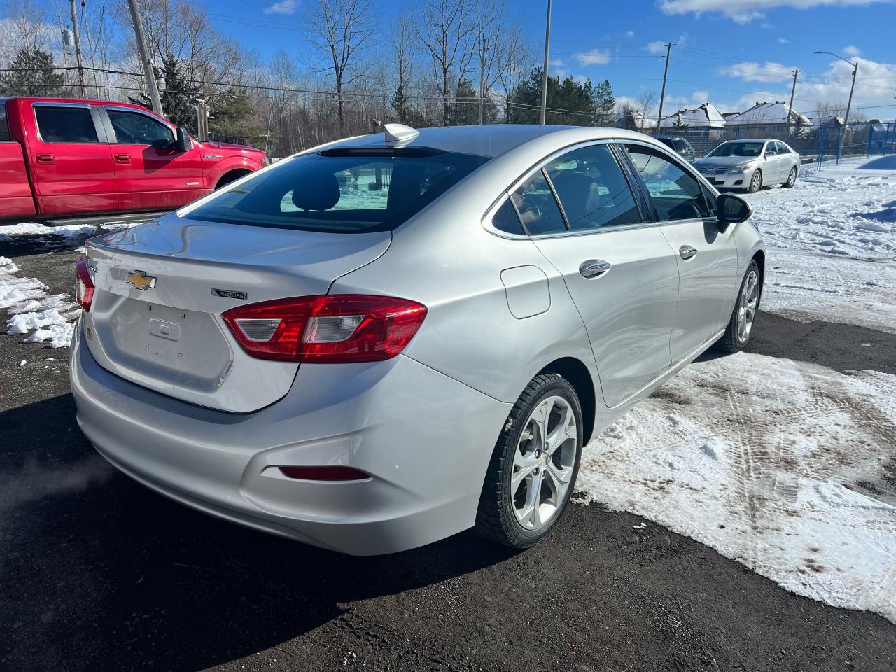 2017 Chevrolet Cruze Premier - Photo #5