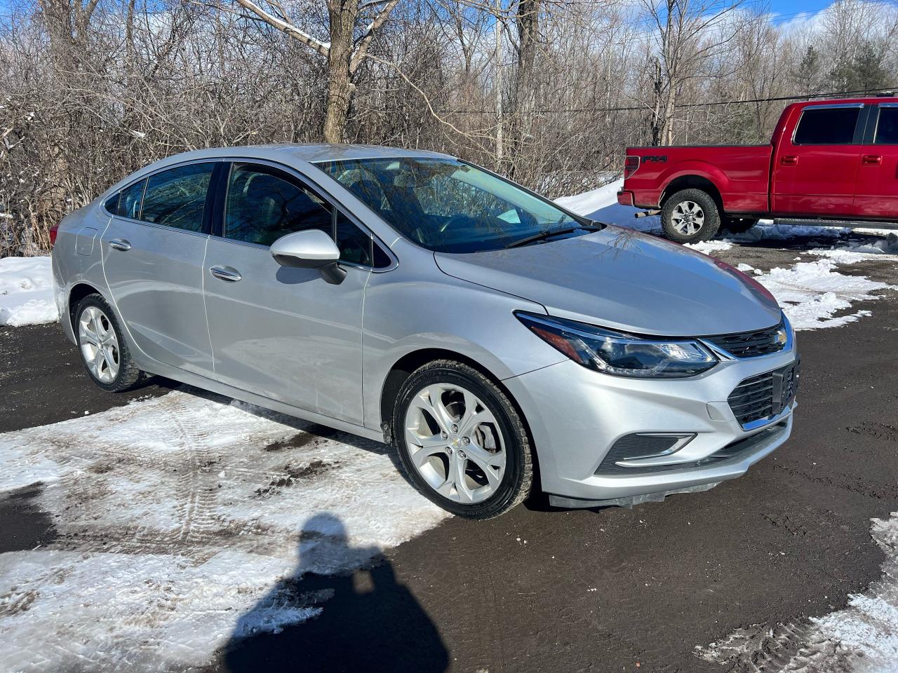 2017 Chevrolet Cruze Premier - Photo #1