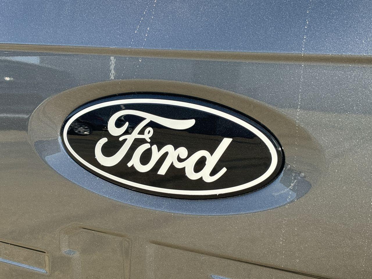 2024 Ford F-150 STX 5.5' Box 200A Photo5