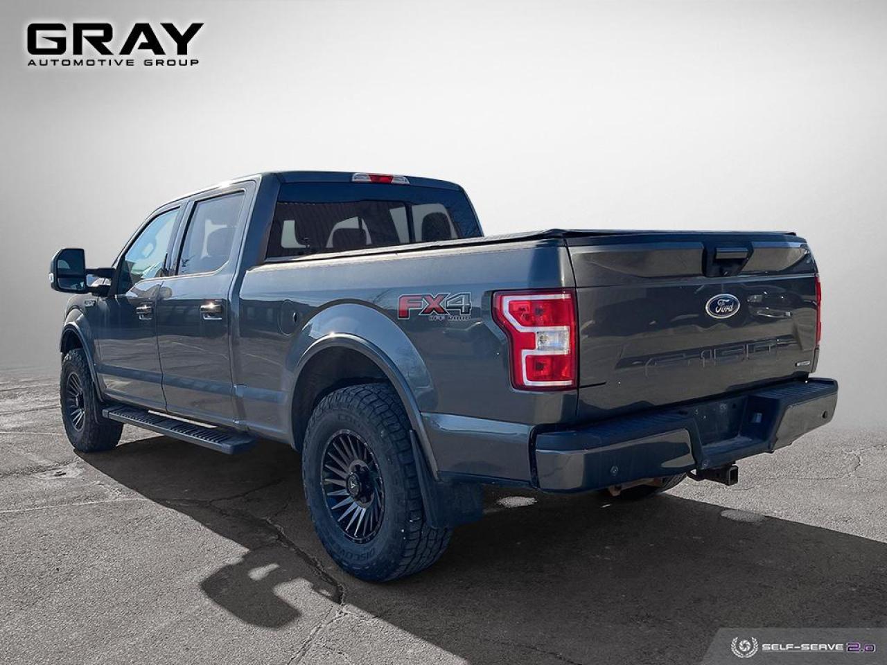 2018 Ford F-150 XLT 4WD SuperCrew 6.5' Box Photo2