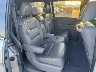 2010 Honda Odyssey EXL certified with 3 years warranty included - Photo #10