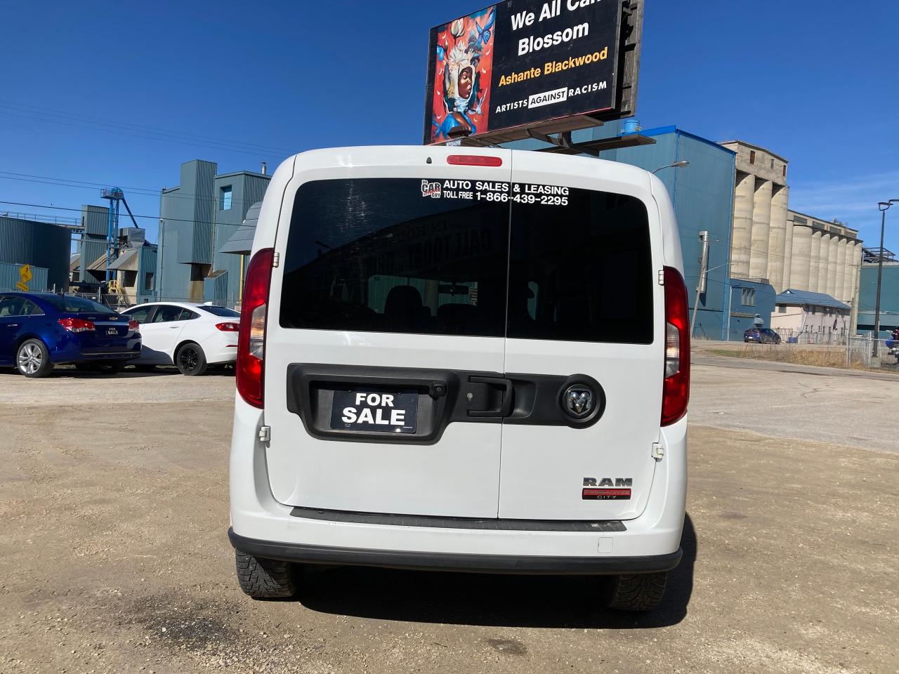 2019 RAM ProMaster City Wagon SLT - Photo #4
