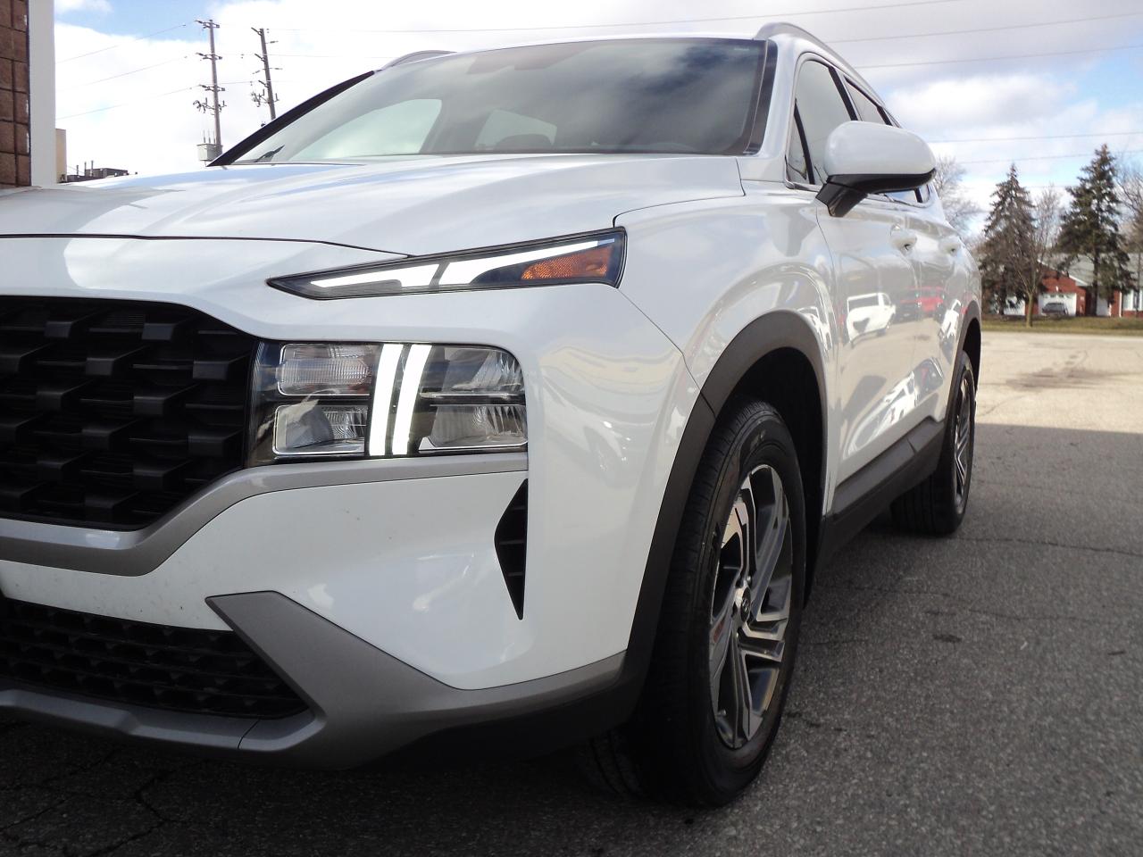 2021 Hyundai Santa Fe Essential FWD 2.5L4cyl HeatedSeats&SterringWheel - Photo #27