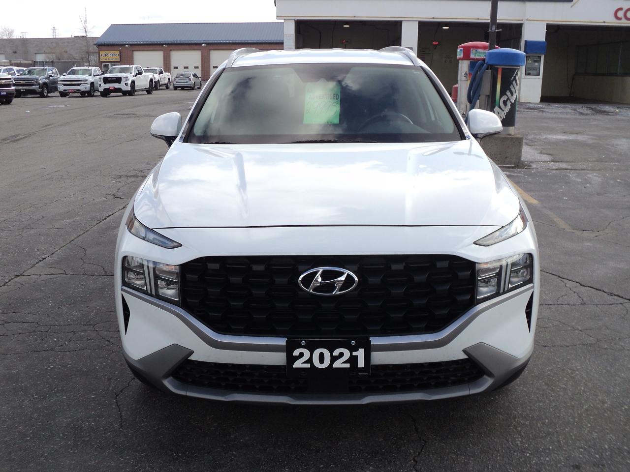 2021 Hyundai Santa Fe Essential FWD 2.5L4cyl HeatedSeats&SterringWheel - Photo #4