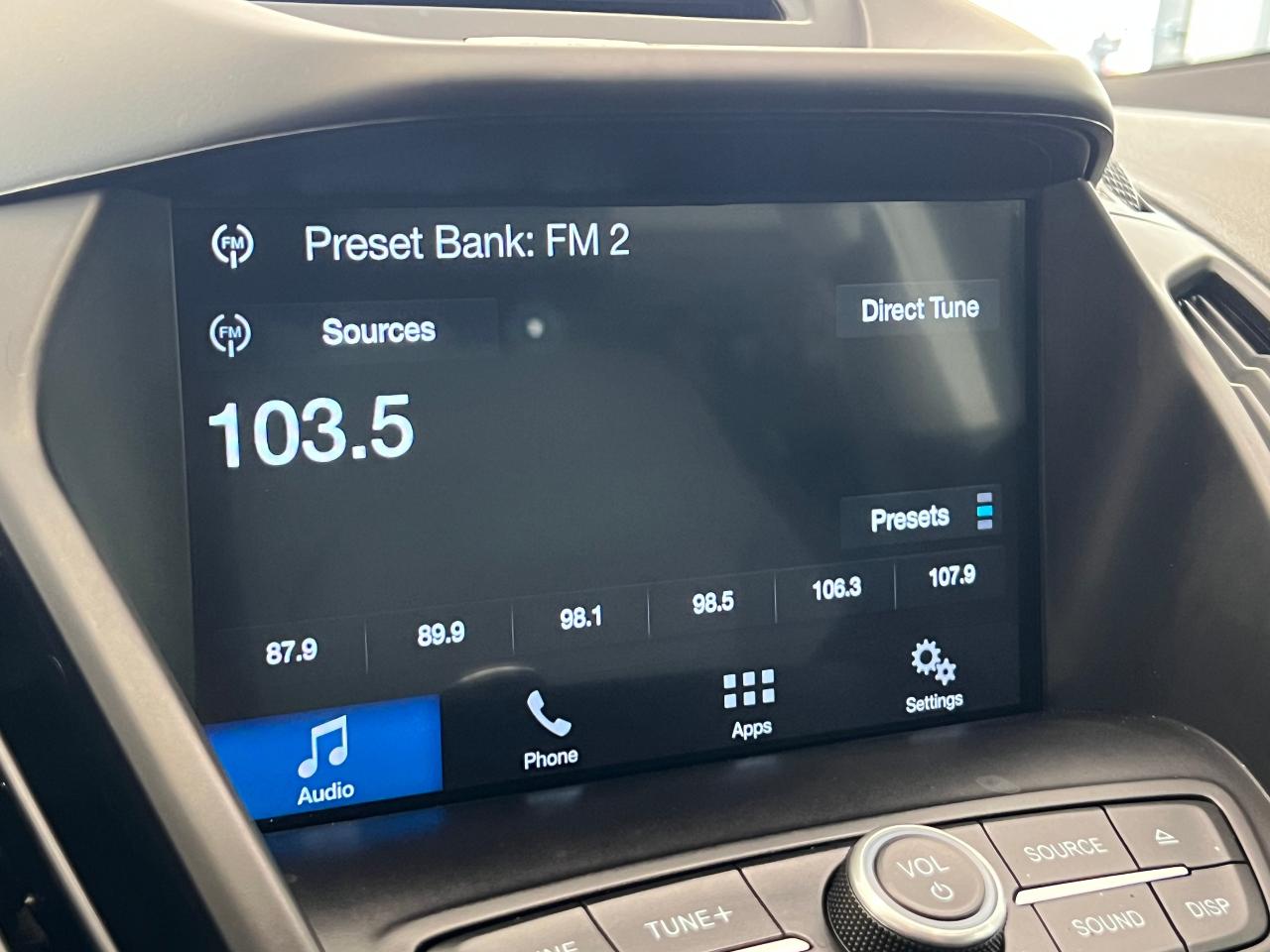 2017 Ford Escape SE W/Apperance PKG+ApplePlay+CLEAN CARFAX Photo92
