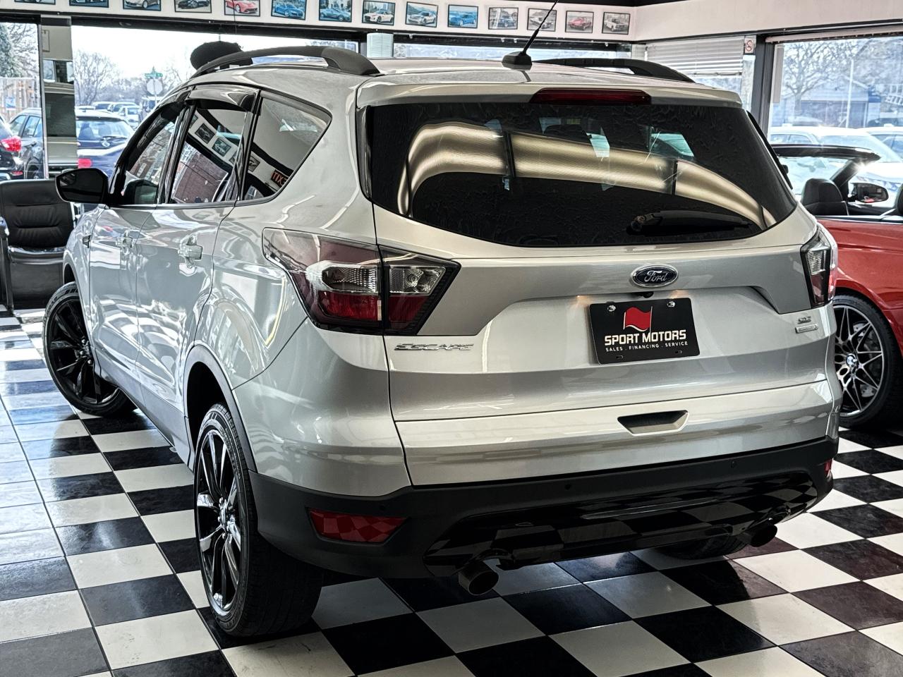 2017 Ford Escape SE W/Apperance PKG+ApplePlay+CLEAN CARFAX - Photo #13