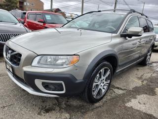 Used 2012 Volvo XC70 5dr Wgn T6 GPS Navigation | One Owner | No Accidents | Fully Loaded | Extra Winter Tires On Alloy Tires for sale in Mississauga, ON