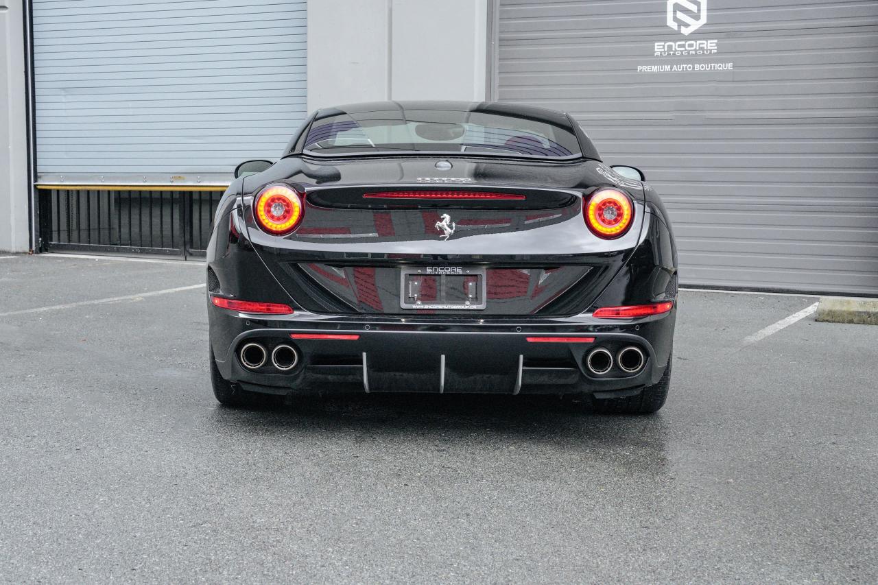 2015 Ferrari California T - Photo #6