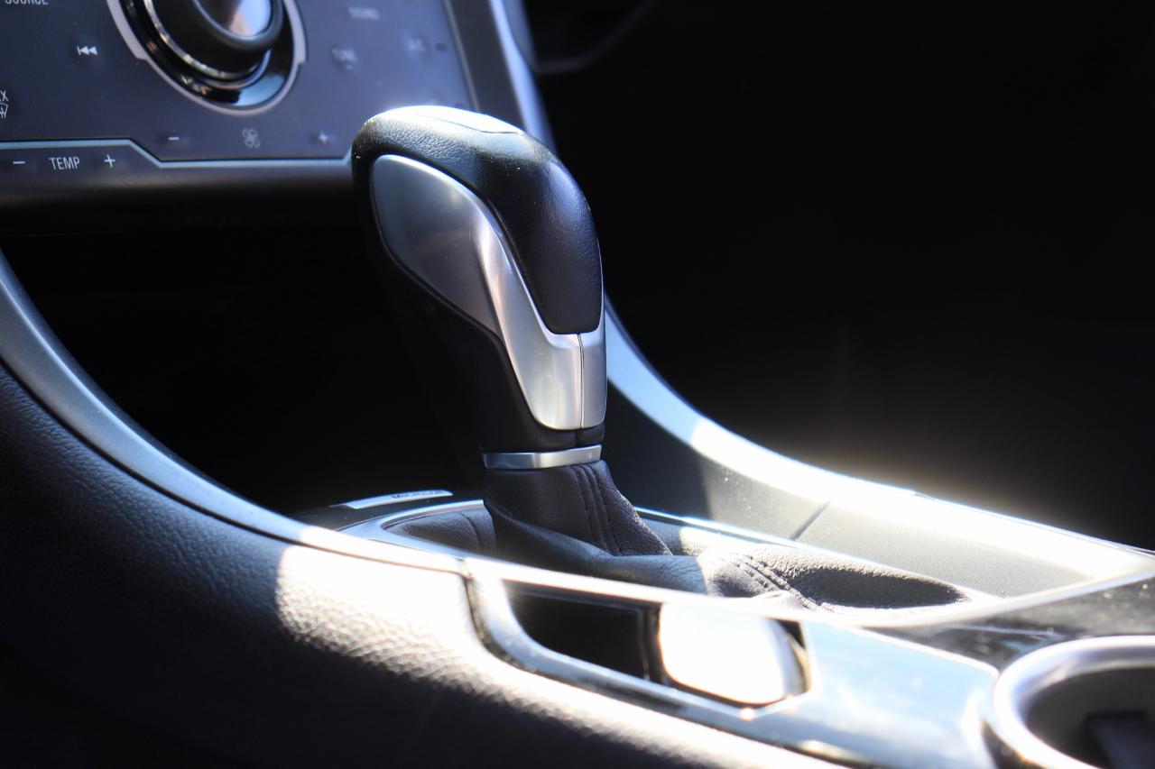 2015 Ford Fusion Titanium | AWD | Leather | Sunroof | Navi | Cam ++ Photo19