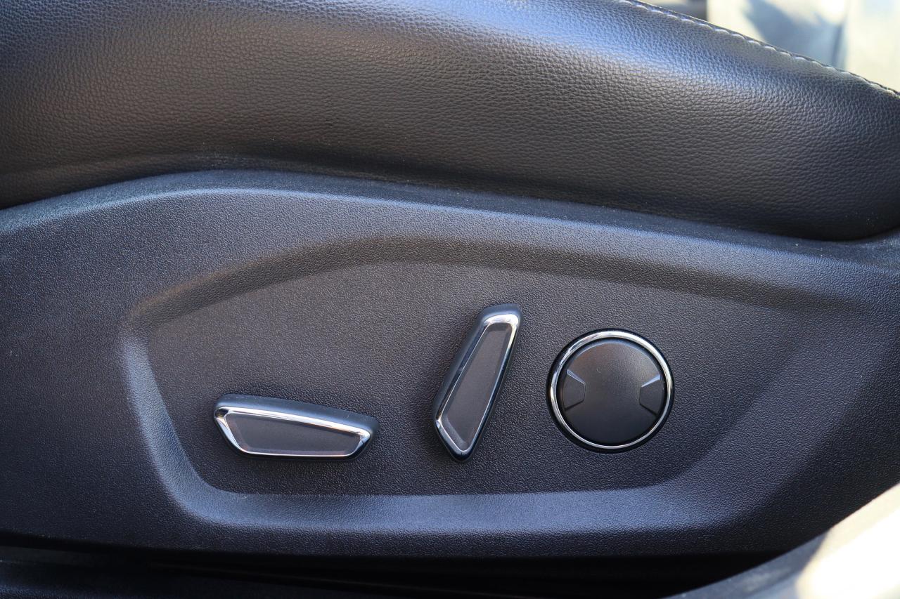 2015 Ford Fusion Titanium | AWD | Leather | Sunroof | Navi | Cam ++ Photo31