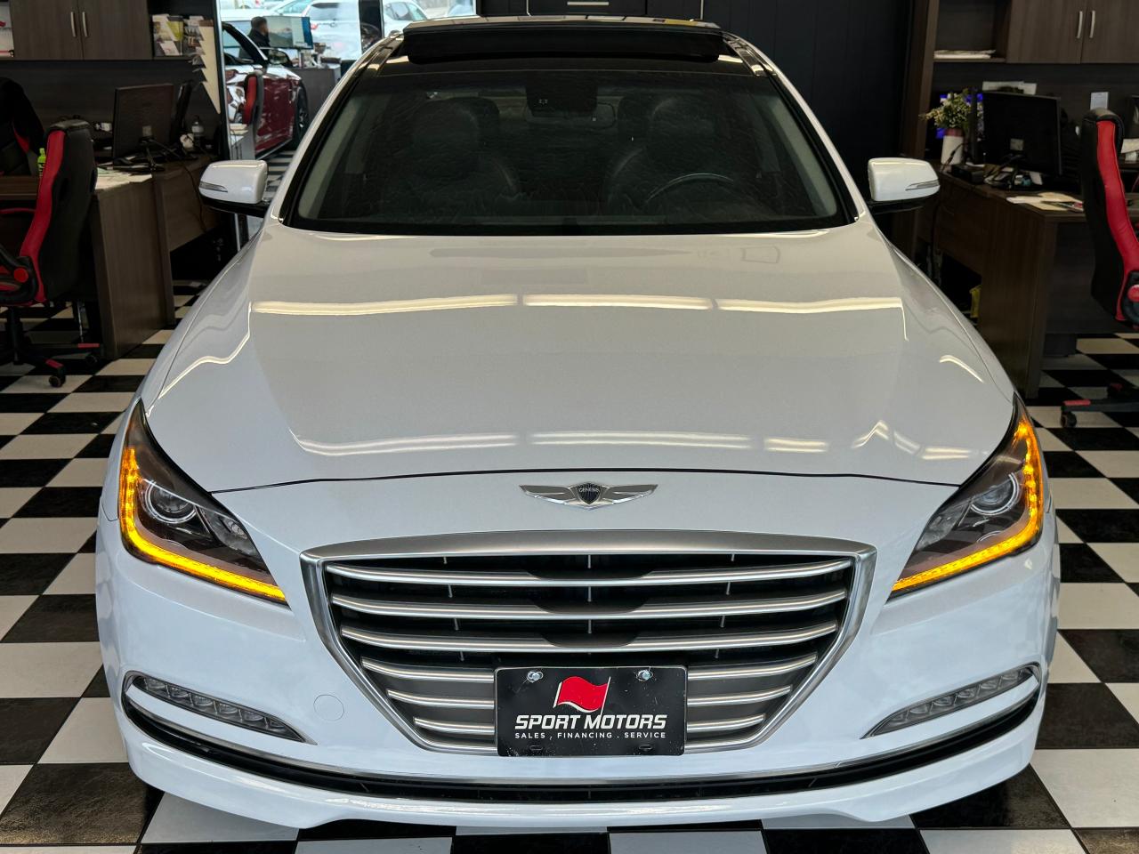 2016 Hyundai Genesis Premium+New Tires+GPS+Camera+Tinted+Push Start Photo6
