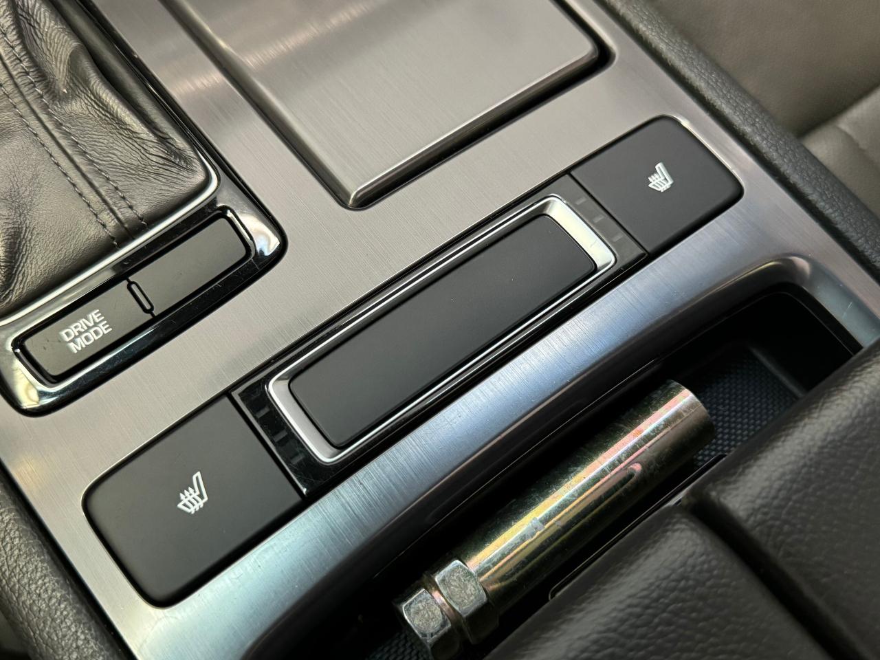 2016 Hyundai Genesis Premium+New Tires+GPS+Camera+Tinted+Push Start - Photo #34