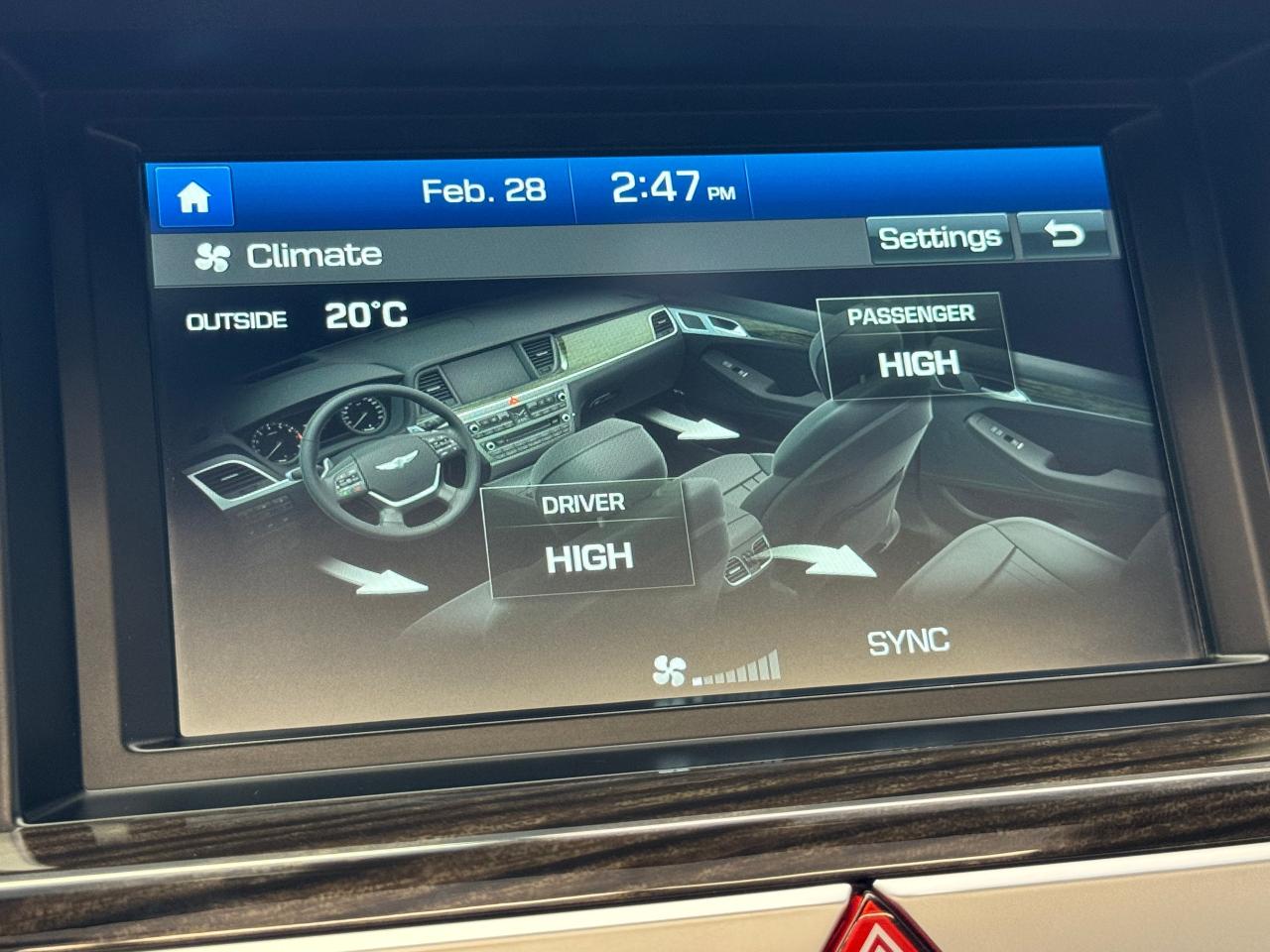 2016 Hyundai Genesis Premium+New Tires+GPS+Camera+Tinted+Push Start Photo89