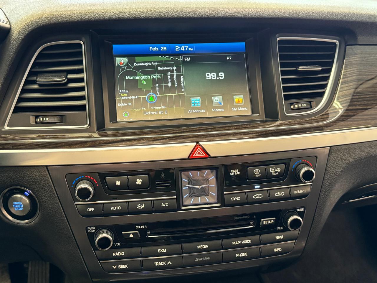 2016 Hyundai Genesis Premium+New Tires+GPS+Camera+Tinted+Push Start - Photo #9