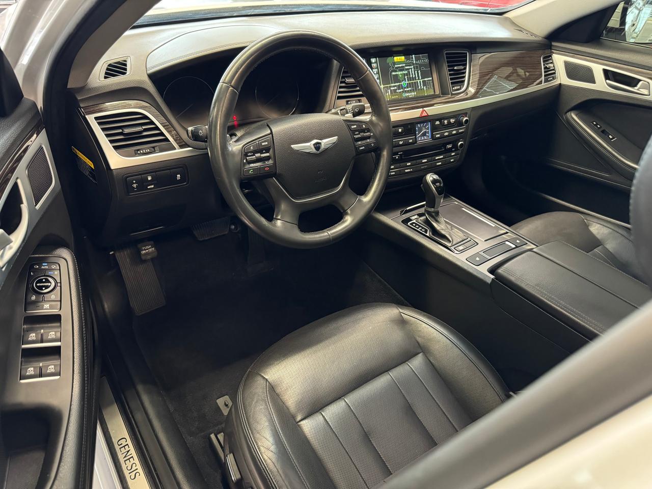 2016 Hyundai Genesis Premium+New Tires+GPS+Camera+Tinted+Push Start Photo77