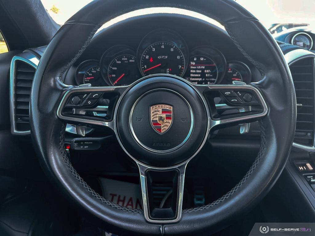 2016 Porsche Cayenne GTS / AWD / NAV / ROOF / LEATHER / NO ACCIDENTS - Photo #18