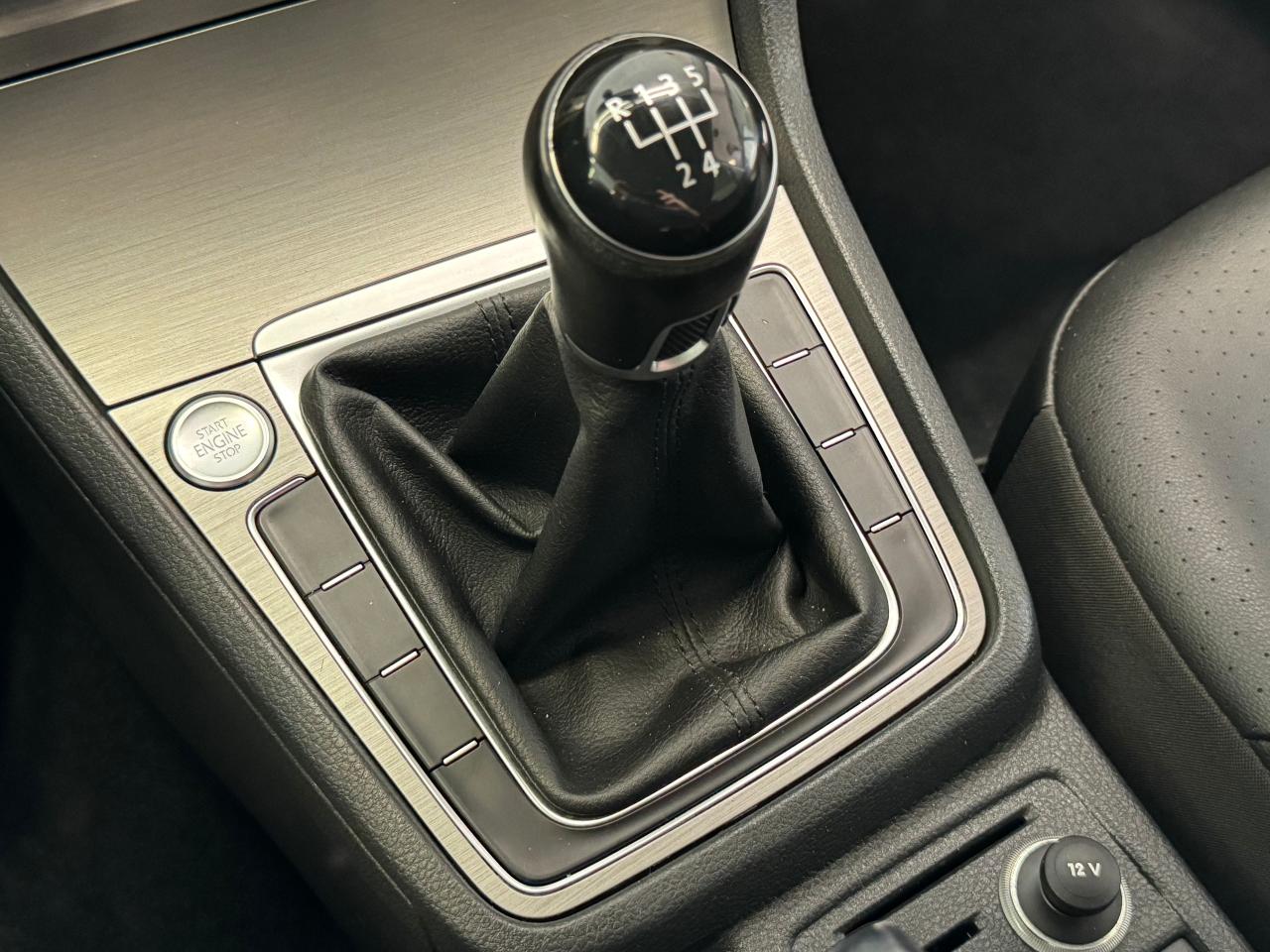 2016 Volkswagen Golf Comfortline+NewBrakes+Camera+ApplePlay+Heated Seat - Photo #36