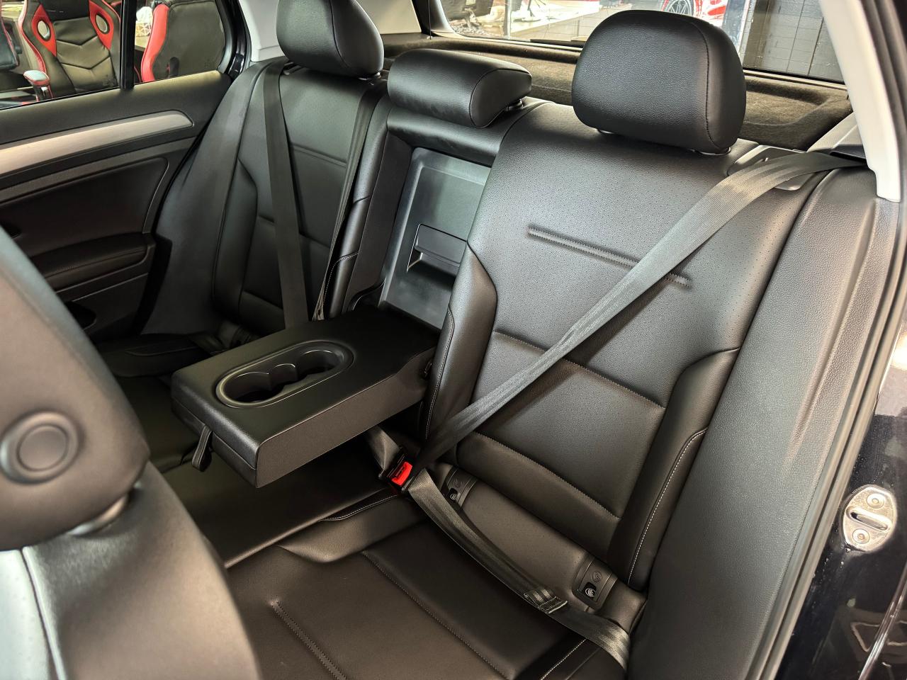 2016 Volkswagen Golf Comfortline+NewBrakes+Camera+ApplePlay+Heated Seat - Photo #24