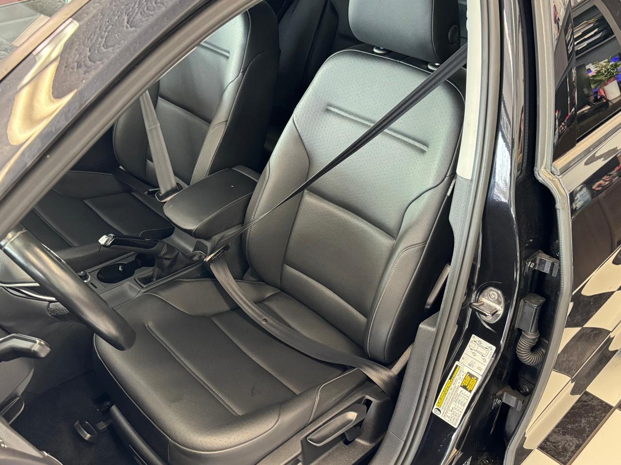 2016 Volkswagen Golf Comfortline+NewBrakes+Camera+ApplePlay+Heated Seat - Photo #19