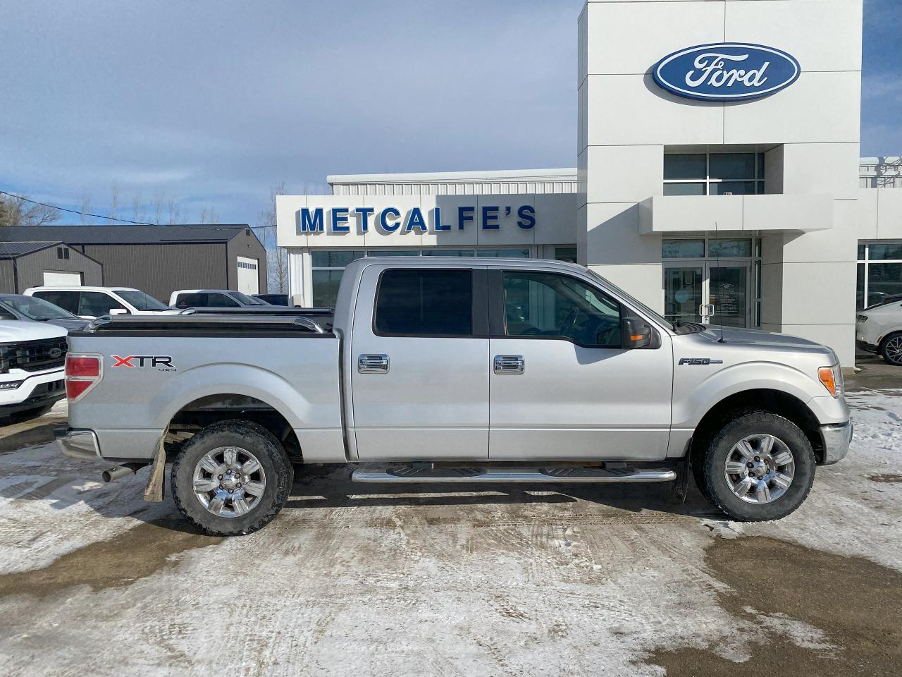 2010 Ford F-150 XLT Photo5