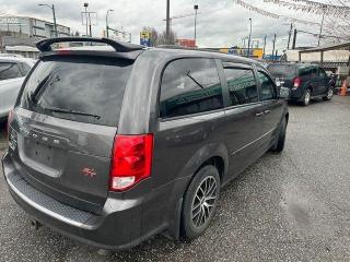 2015 Dodge Grand Caravan R/T - Photo #3