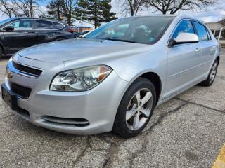 Used 2009 Chevrolet Malibu 4dr Sdn 2LT | Sun-Roof | Heated Seats for sale in Mississauga, ON