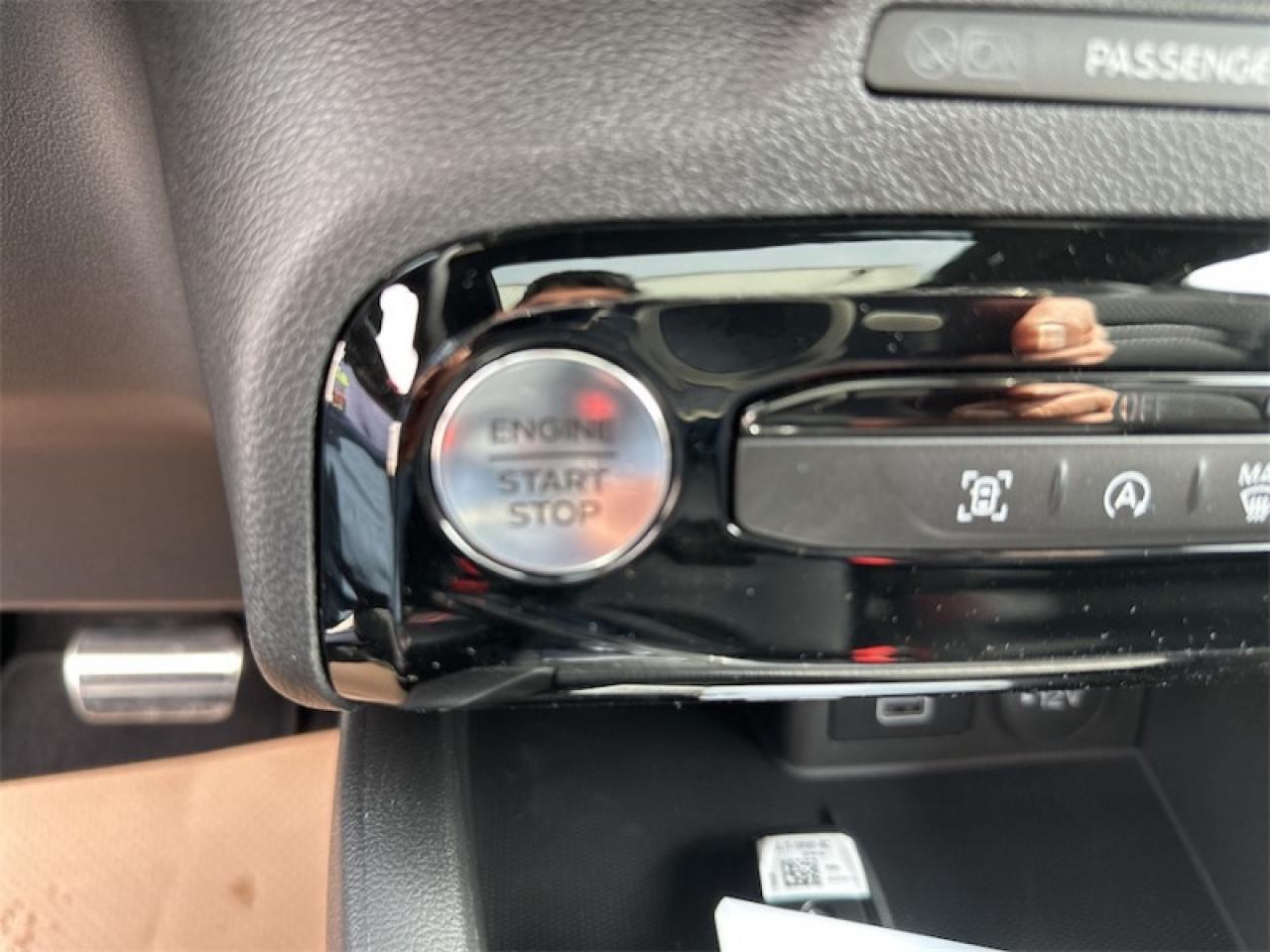 2024 Ford Escape ST-Line Select  - Sunroof - Navigation Photo5
