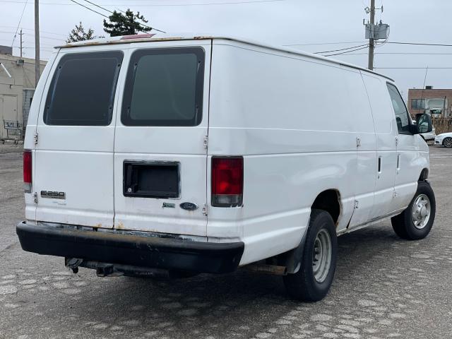 2012 Ford Econoline Commercial E-250 V8 / CLEAN CARFAX / LEATHER Photo5