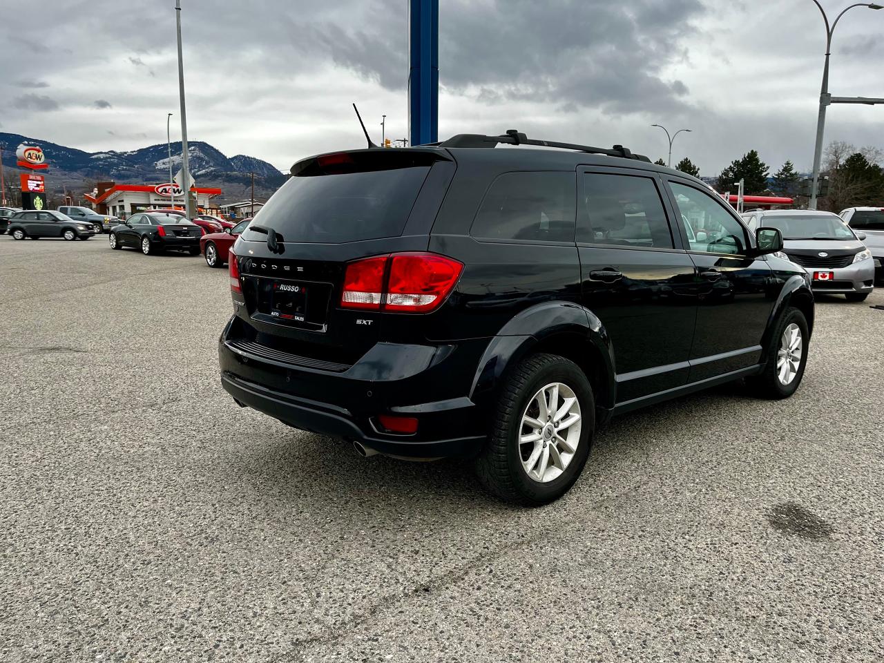 2018 Dodge Journey SXT AWD - Photo #5