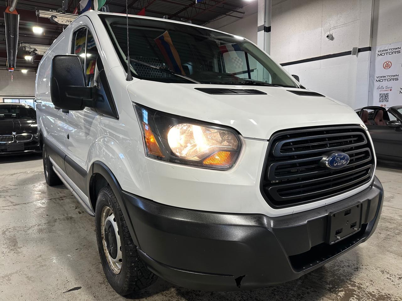 2019 Ford Transit DIESLE T-150 130" LOW RF 8600 - Photo #3