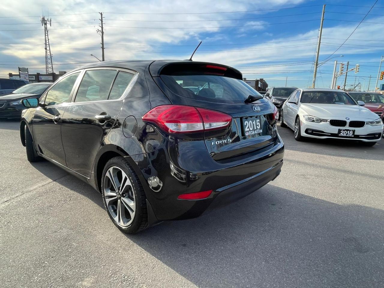 2015 Kia Forte5 AUTO, LOW KM, HEATED SEATS, BACK UP CAMERA,B-TOOTH - Photo #4