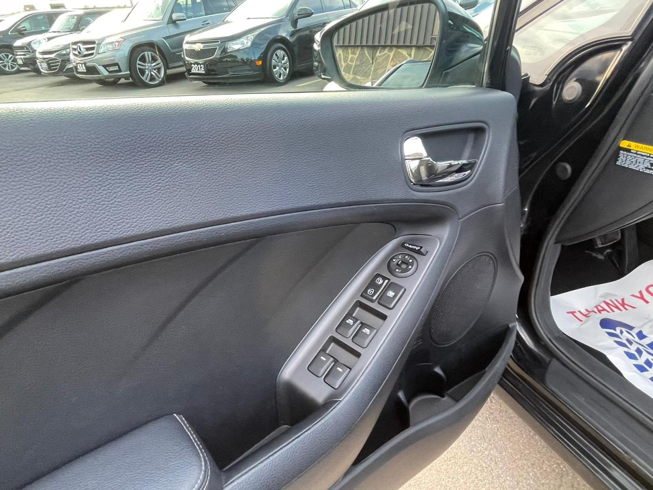 2015 Kia Forte5 AUTO, LOW KM, HEATED SEATS, BACK UP CAMERA,B-TOOTH - Photo #12