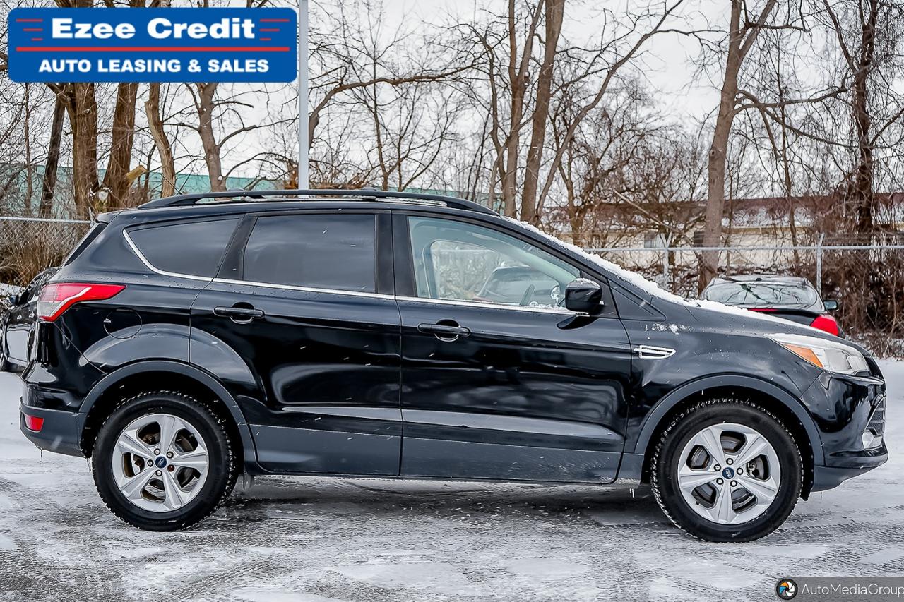 2015 Ford Escape SE Photo3