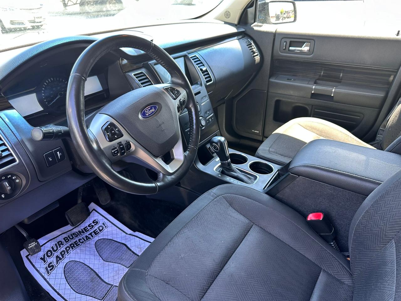 2018 Ford Flex SEL AWD - Photo #8