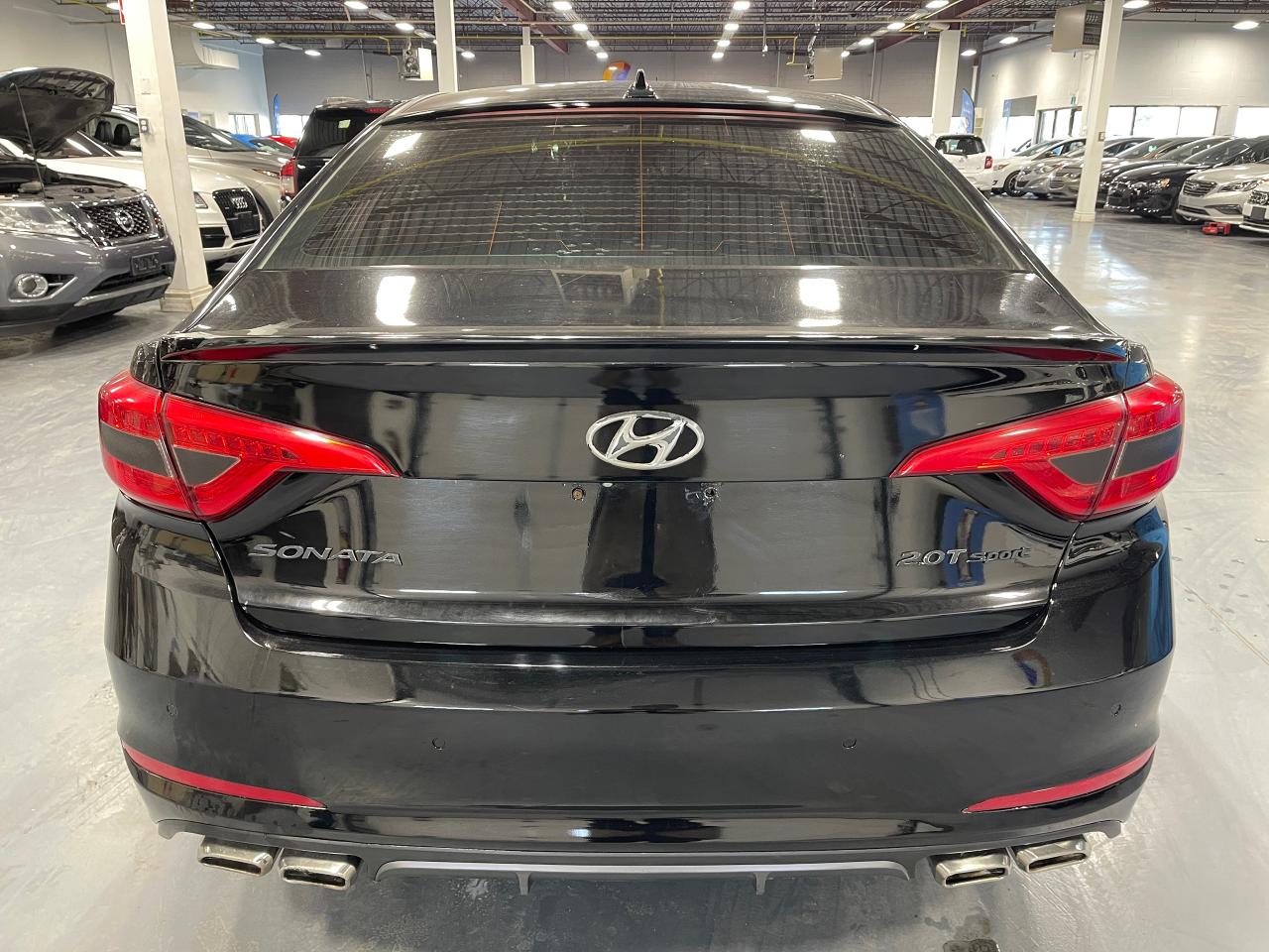 2015 Hyundai Sonata 4dr Sdn 2.0T Auto Photo3