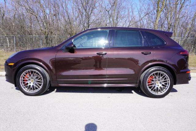 2016 Porsche Cayenne 1 OWNER /STUNNING COMBO /DEALR SERVICED/ CERTIFIED