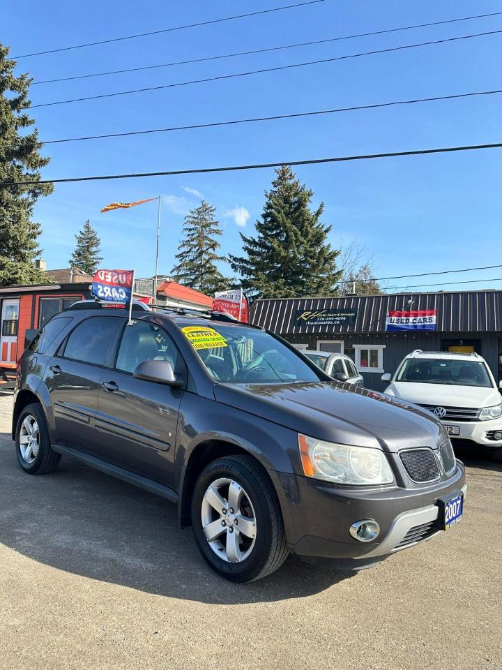 2007 Pontiac Torrent  - Photo #2