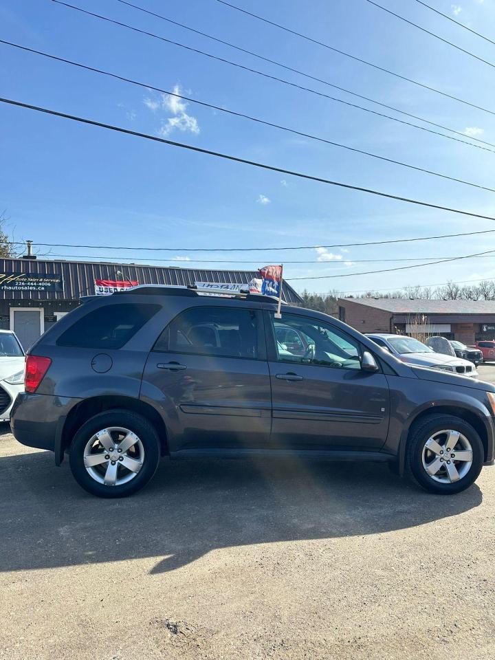 2007 Pontiac Torrent  - Photo #3