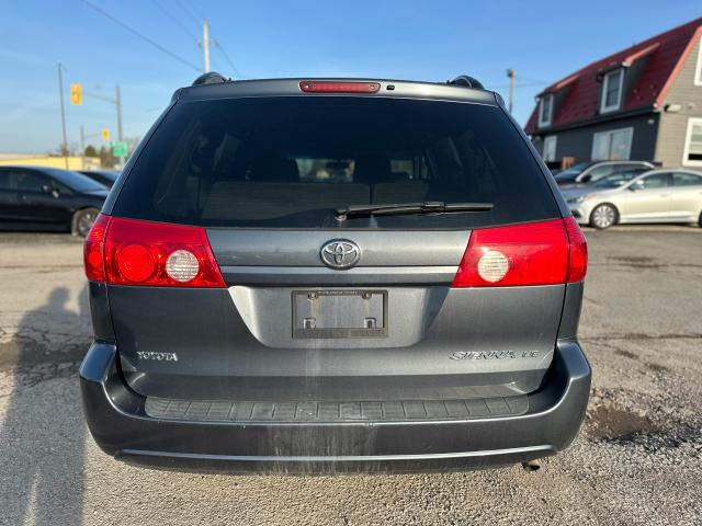 2008 Toyota Sienna LE CERTIFIED Photo4
