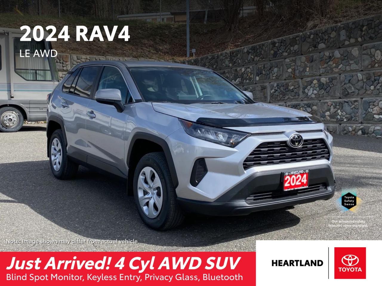 2024 Toyota RAV4 LE AWD Photo0