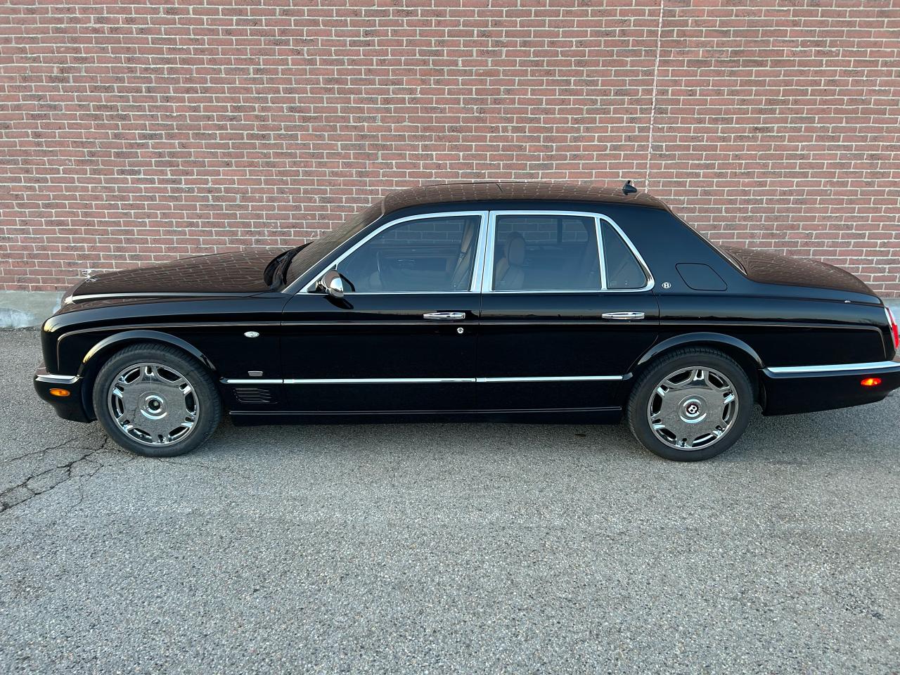 2008 Bentley Arnage 4dr Sdn R - Photo #2