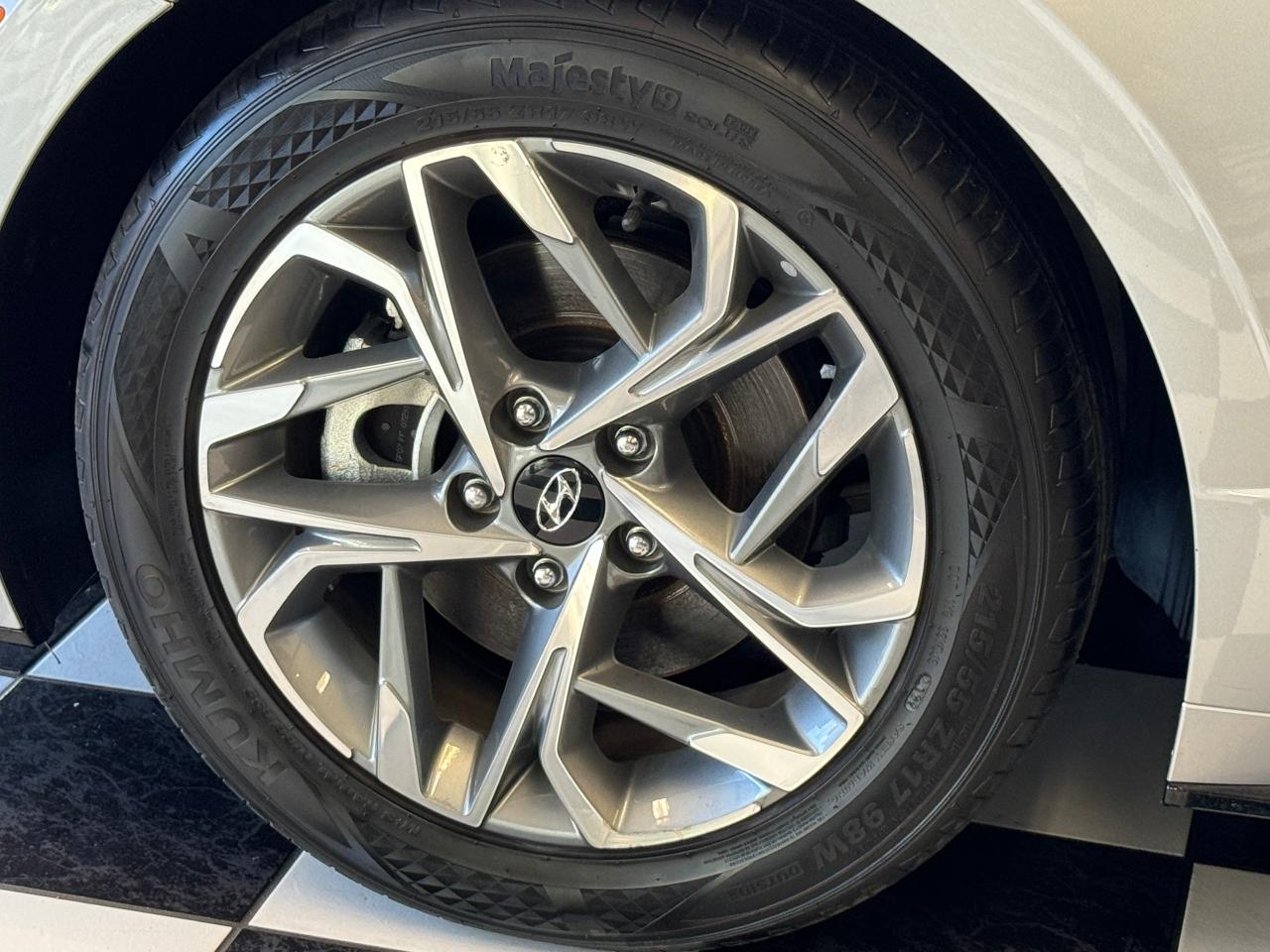 2022 Hyundai Sonata Preferred+Adaptive Cruise+Blind Spot+CLEAN CARFAX Photo50